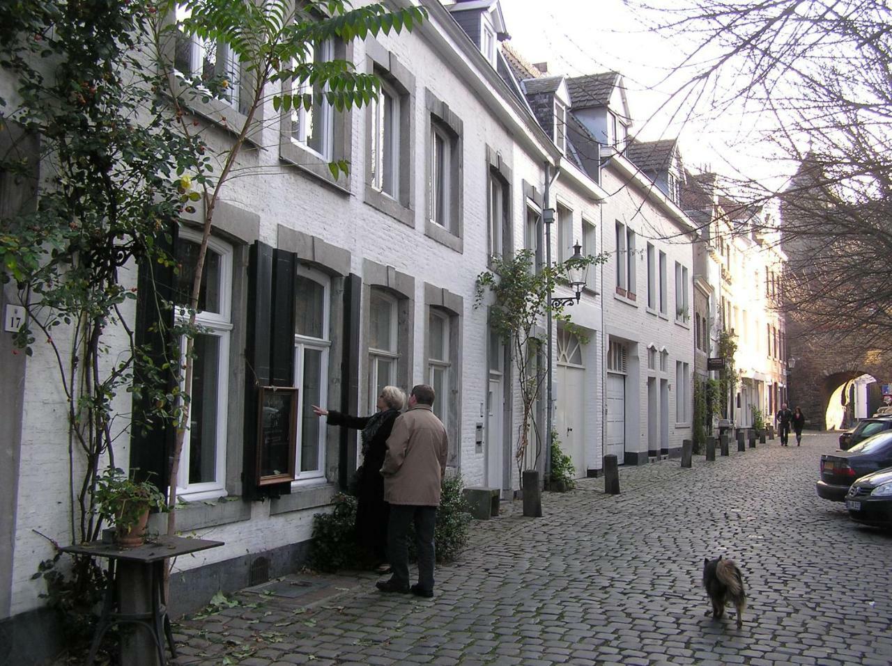 Logis Pastis Hotel Maastricht Exterior foto